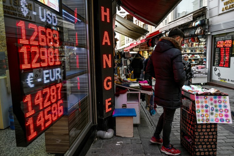 Türkiye  Hazine ve Maliye Bakanlığı’na yeni bakan atandı