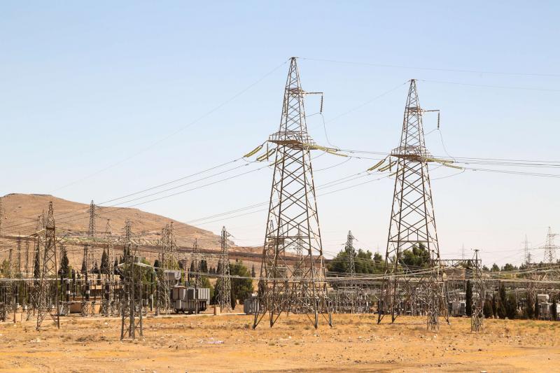 BAE, Suriye'nin enerji sektörünü yeniden inşa etmesine yardım edecek